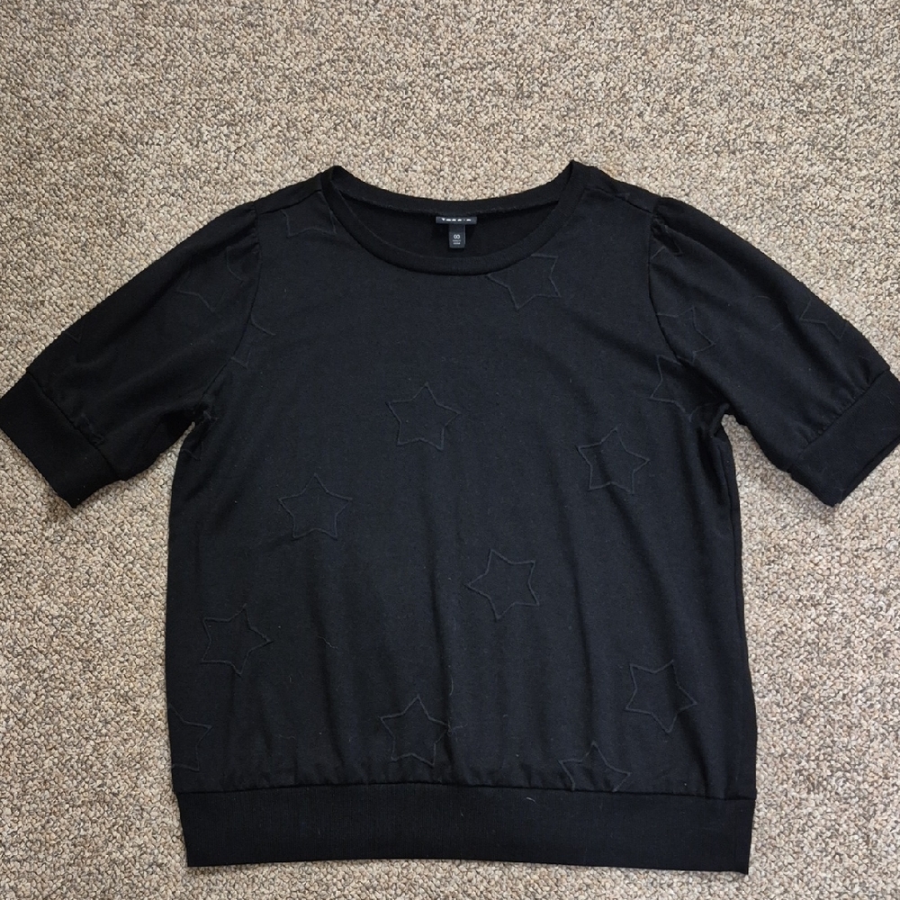 Torrid Black Star Embossed Women's Top Size 00, Medium/10 NWOT